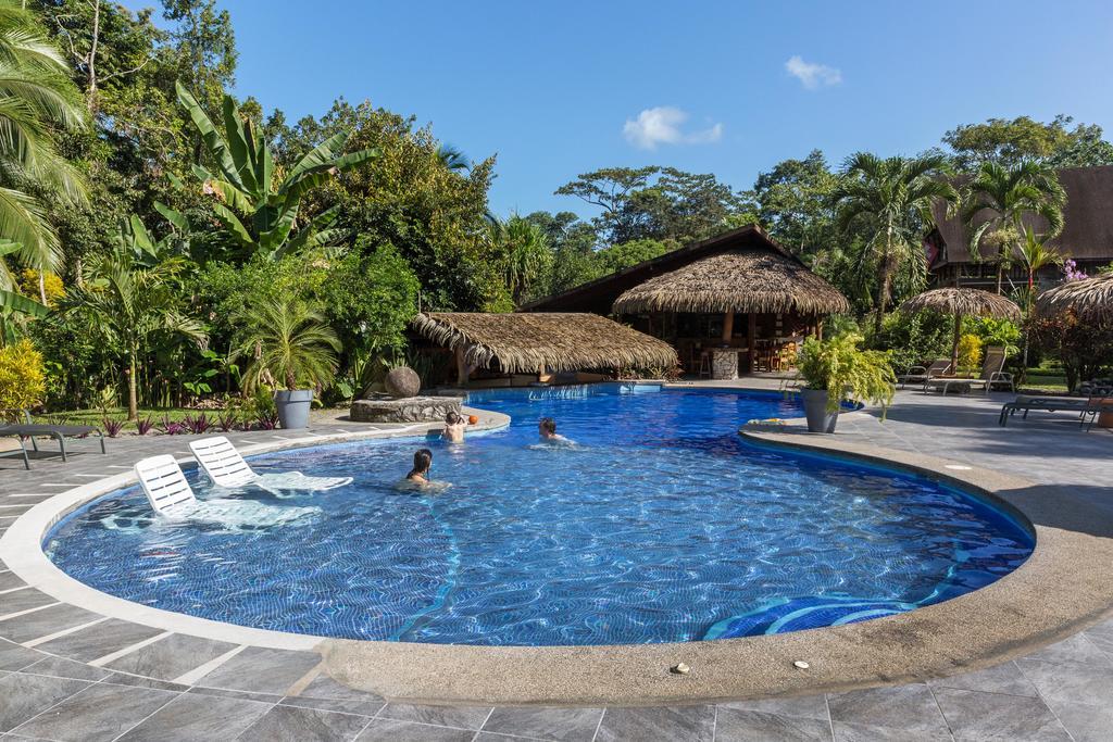 Hotel Suizo Loco Lodge&Resort Cahuita Exterior foto