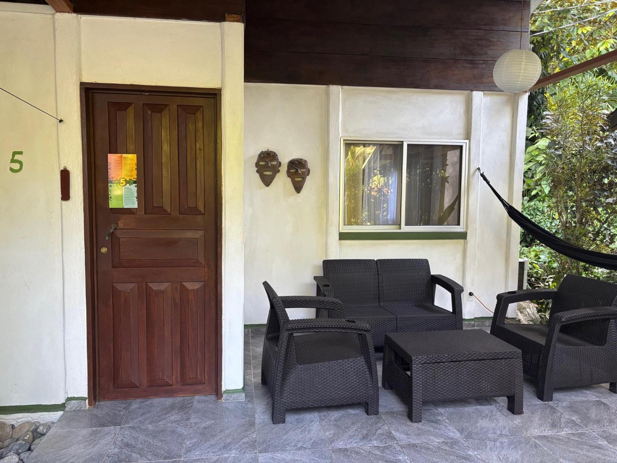 Hotel Suizo Loco Lodge&Resort Cahuita Exterior foto