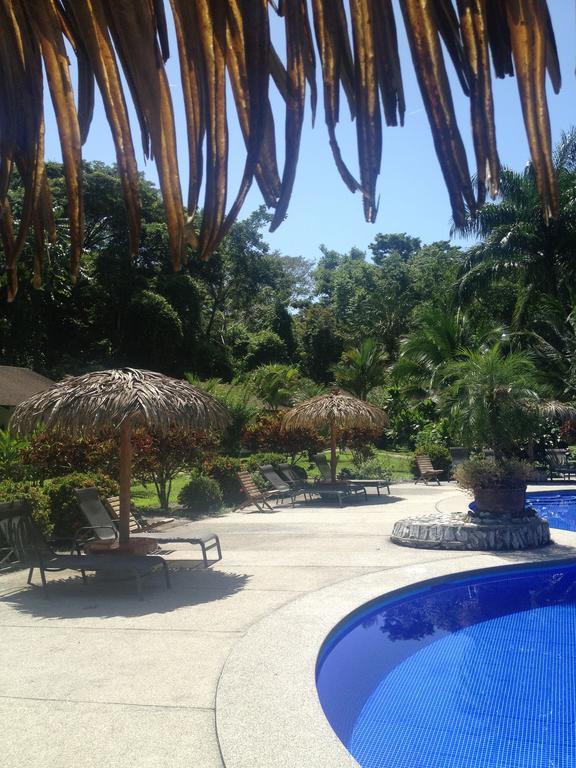 Hotel Suizo Loco Lodge&Resort Cahuita Exterior foto