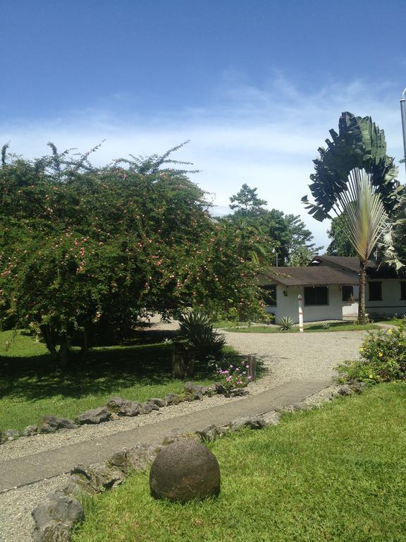 Hotel Suizo Loco Lodge&Resort Cahuita Exterior foto