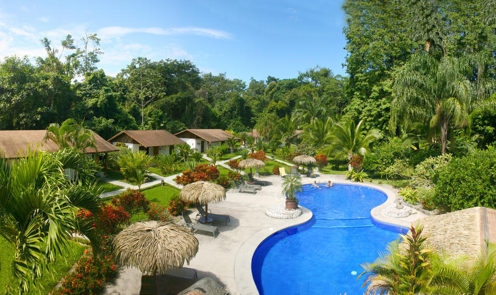 Hotel Suizo Loco Lodge&Resort Cahuita Exterior foto